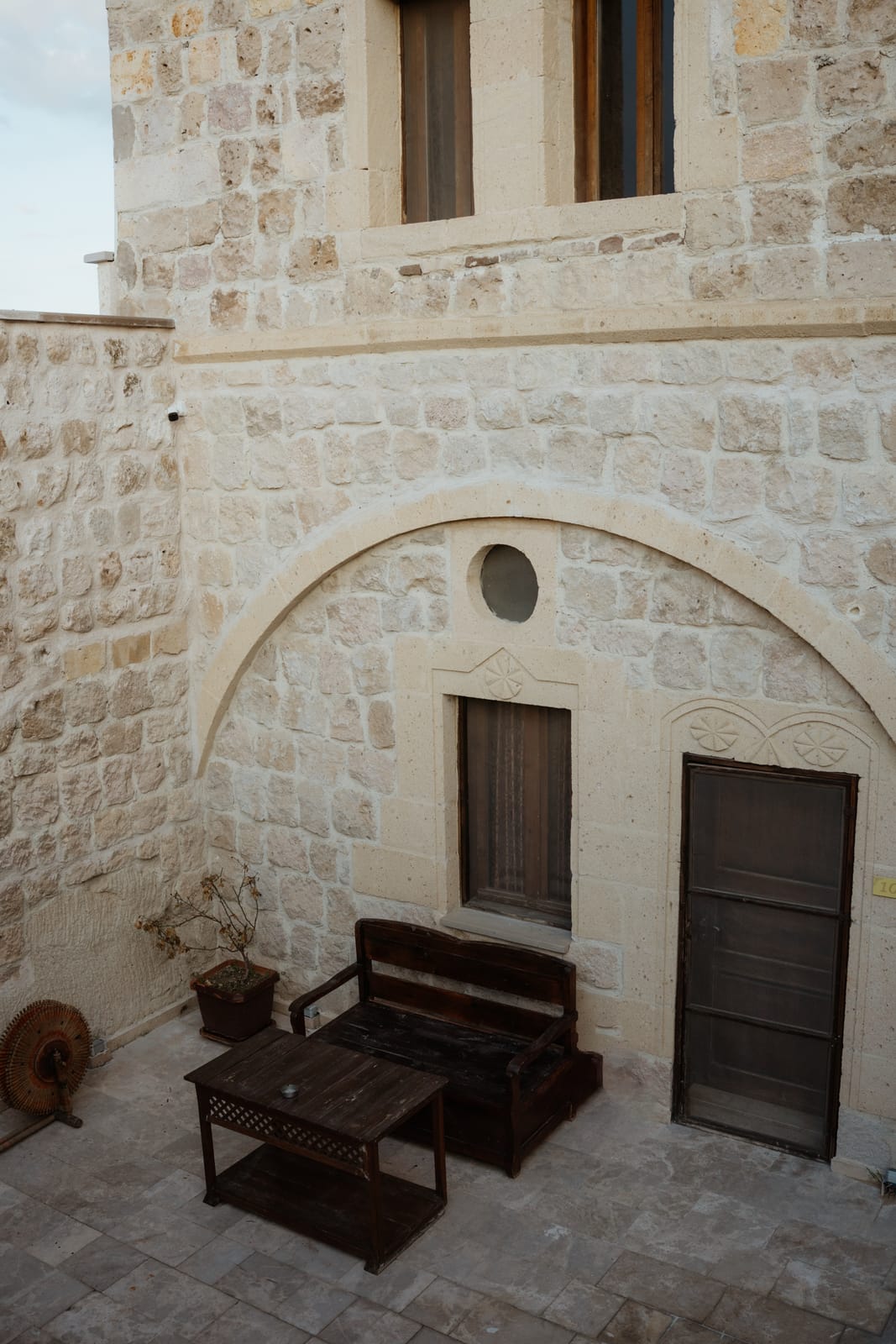 Kısmet Cave Mansion cave hotel in Göreme, Cappadocia — photo 27